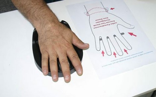 Hastaneler, 1 Nisan'da avuç içi okuma sistemine geçiyor 