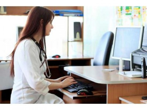 Sağlık eğitiminde 'uzaktan eğitim'in zorunlu olduğu alanlar