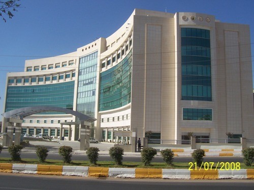 Sağlık serbest bölgesinde yüzde 15 yerli hastaya izin