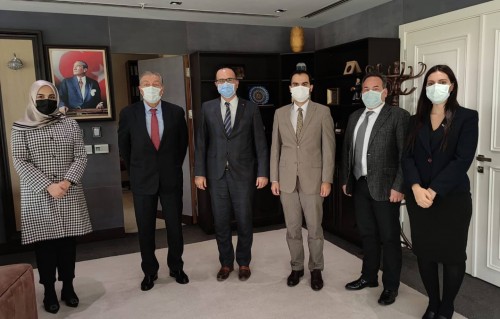 Sn. Doç. Dr. Tolga Karakan'a, Sn. Dr. Asım Hocaoğlu'na ve Sn. Uzm. Ecz. Oğuzhan Koyuncu'ya Ziyaret