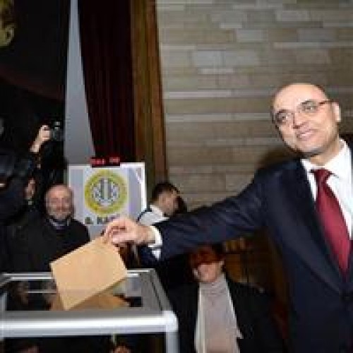 İstanbul Üniversitesi'nde Söylet yeniden atandı