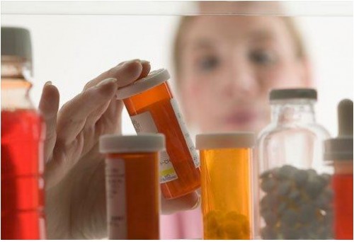 Bakanlık hasta ve yakınlarından ilaç yan etki bildirimi alacak