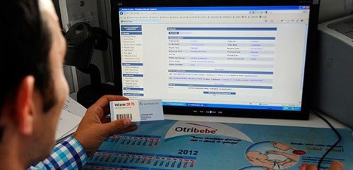E-reçete eczaneleri 20 işlemden kurtardı