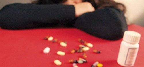 Bilinçsiz antibiyotik tüketimi ‘kan zehirlenmesi’ne sebep oluyor 