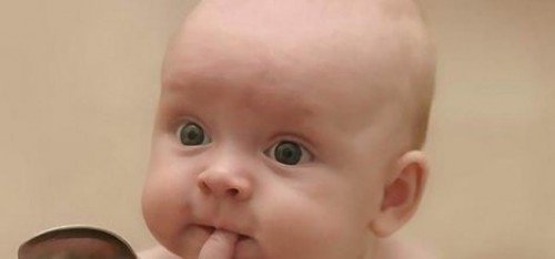 Bebek gözünü 1000 liraya açıyor