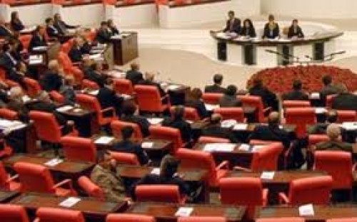 TBMM'nin gündemi "eczaneler"