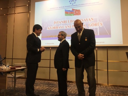 Vakıf Başkanımıza Azerbaycan Cumhuriyeti'nden madalya