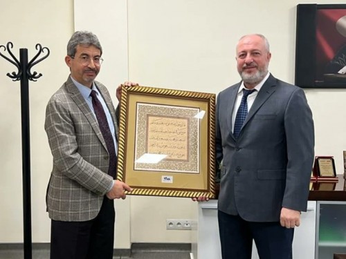 Kızılay Kan Hizmetleri Genel Müdürü Sn. Dr. Saim Kerman'a Makamında Ziyaret