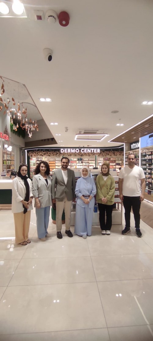 Mütevelli Heyeti Başkan Yardımcımız Sn. Ecz. Öznur Çalık Ziyareti