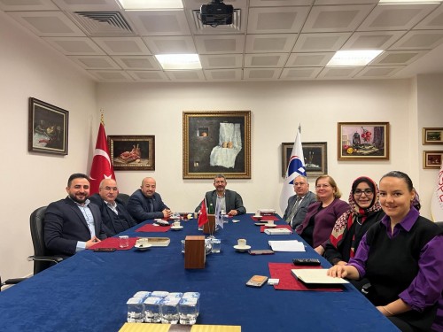 SGK İl Müdürü Sn. Harun Sertbaş ve SGK İl Müdür Yardımcısı Sn. Ecz. Şule Kınçak Vakıf Ziyareti