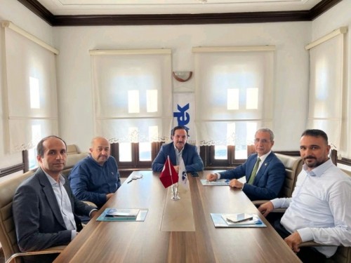 Sn. Ecz. Ahmet Selim Köroğlu ile Sn. Prof. Dr. Abdurrahim Dusak'ın Vakıf Ziyareti