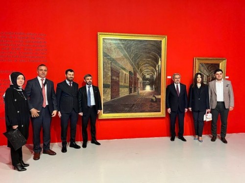 “Zaman ve Mekânın Büyüsünde Bir Ressam”