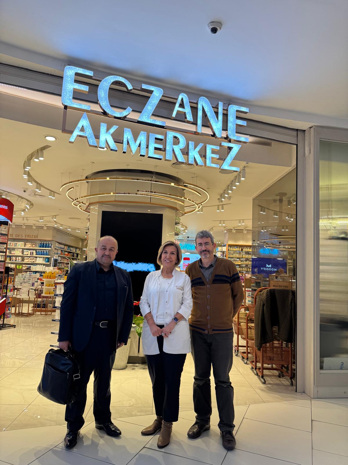  İlaç Eczacılık İstişare Heyeti Üyemiz Sn. Ecz. Adile Özdağ Ziyareti 
